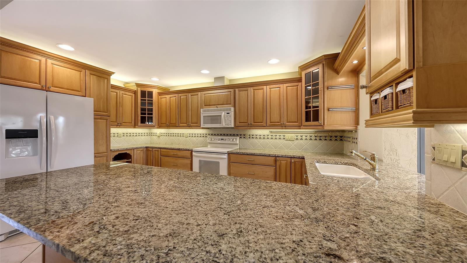 PALMA SOLA PARK - Residential