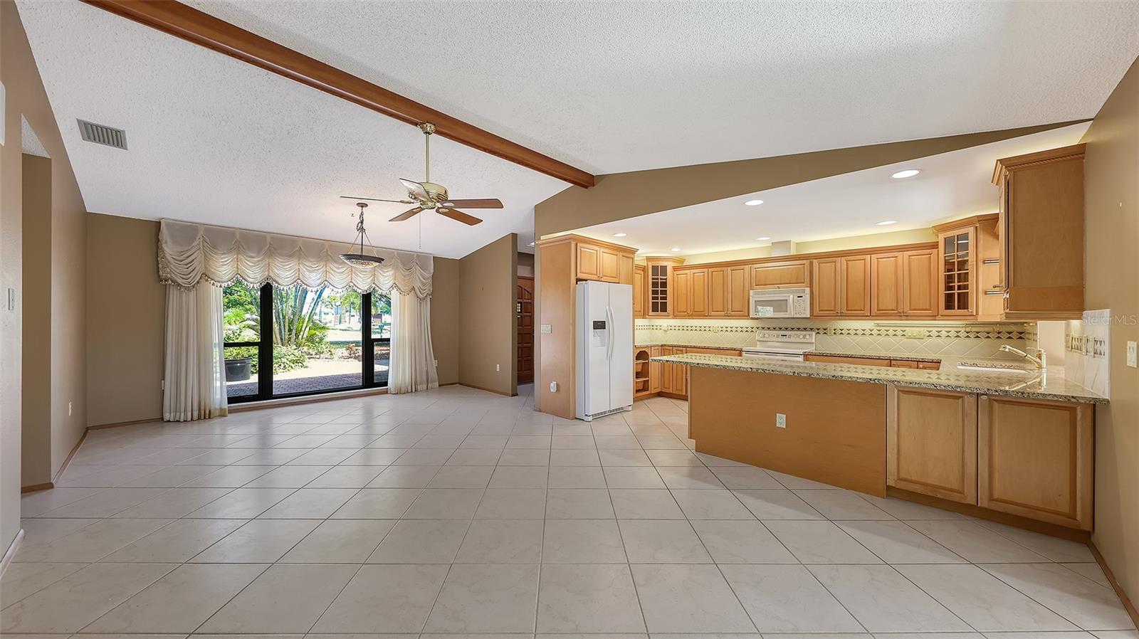 PALMA SOLA PARK - Residential