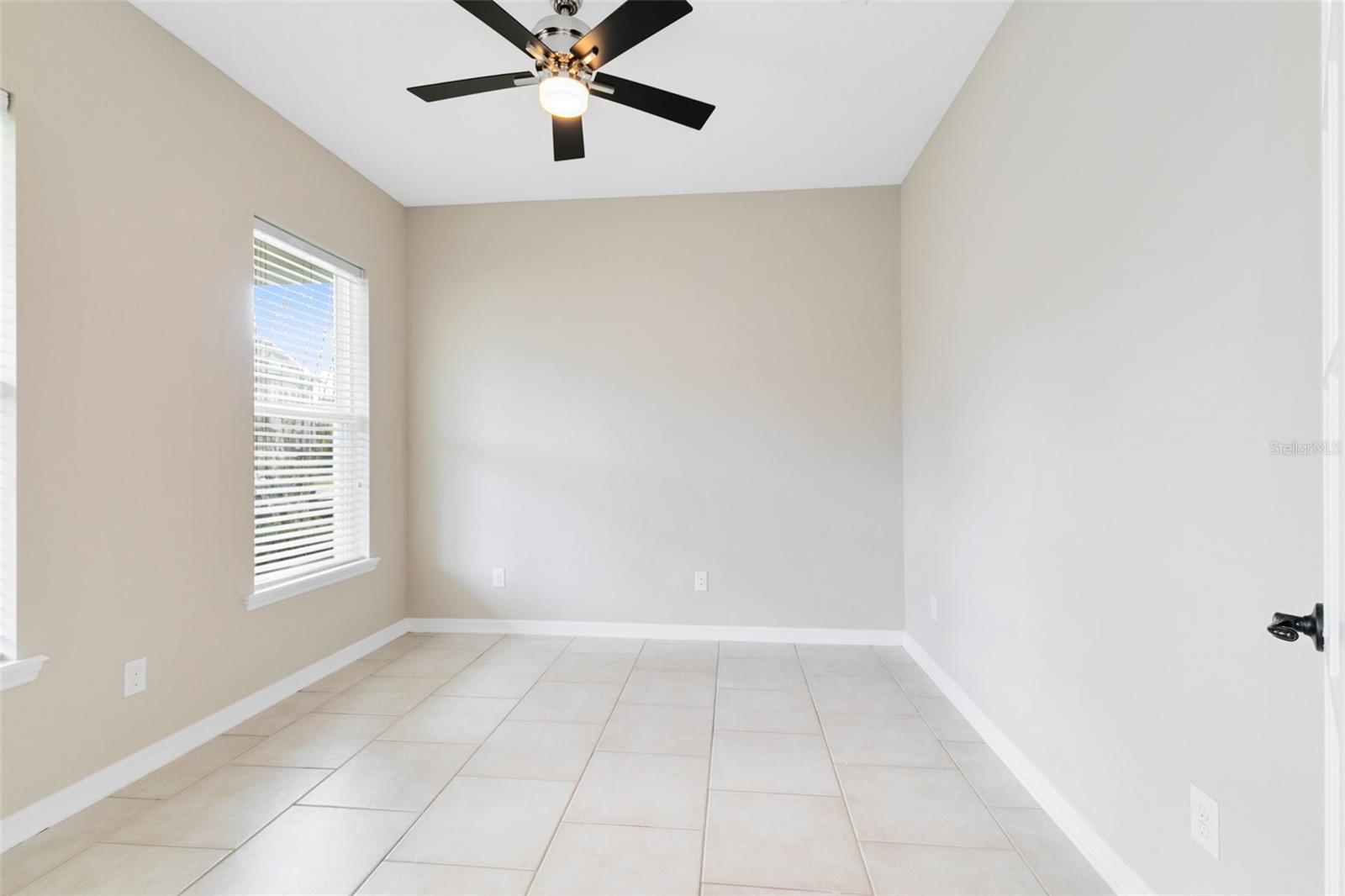 LAUREATE PARK PH 01A - Residential Lease