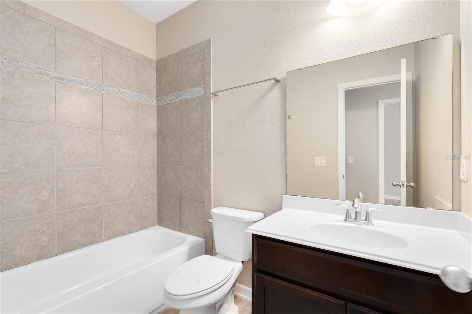 LAUREATE PARK PH 01A - Residential Lease