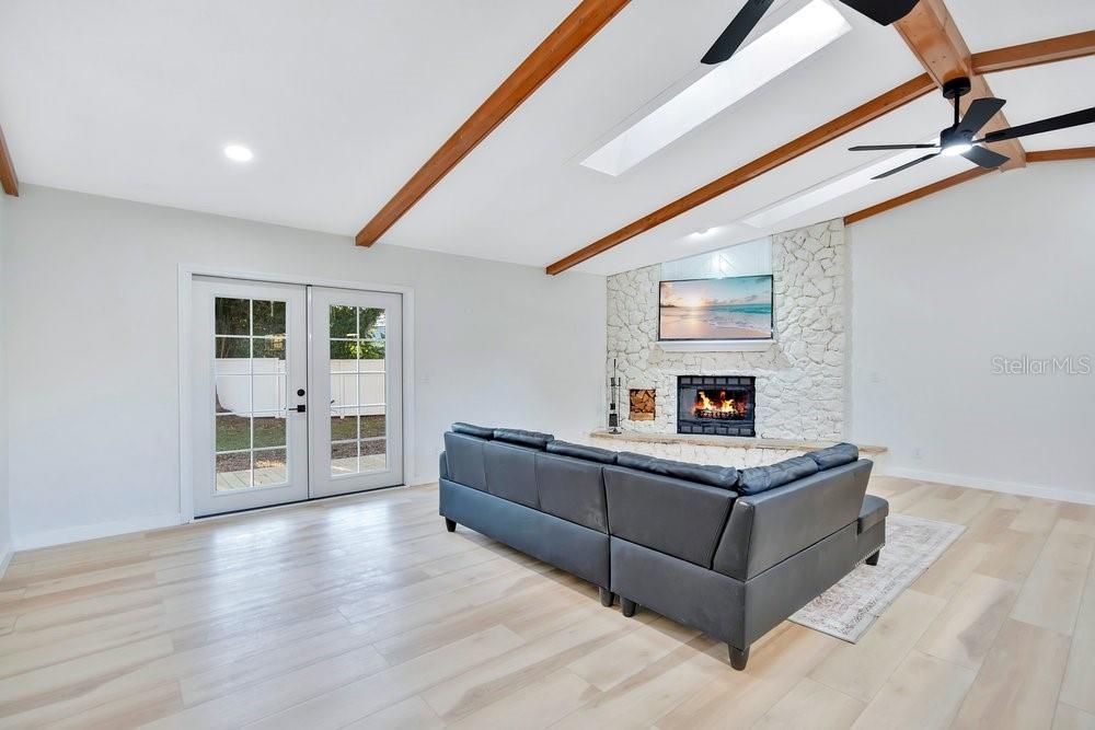 SWEETWATER HILLS UN 03 - Residential