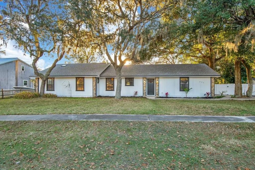 Photo of 771 Tumblebrook Drive, Port Orange, FL 32127 (MLS # V4946839)