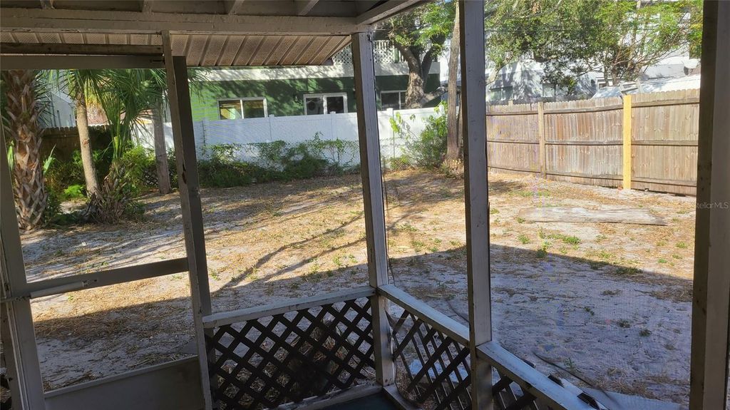 Photo of 3109 W Napoleon Avenue, Tampa, FL 33611 (MLS # TB8475707)