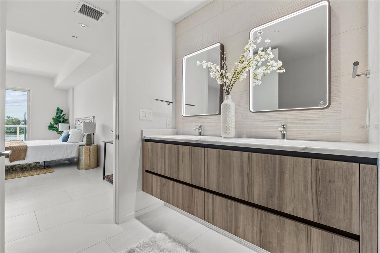 SERENA BY THE SEA CONDO - Residential
