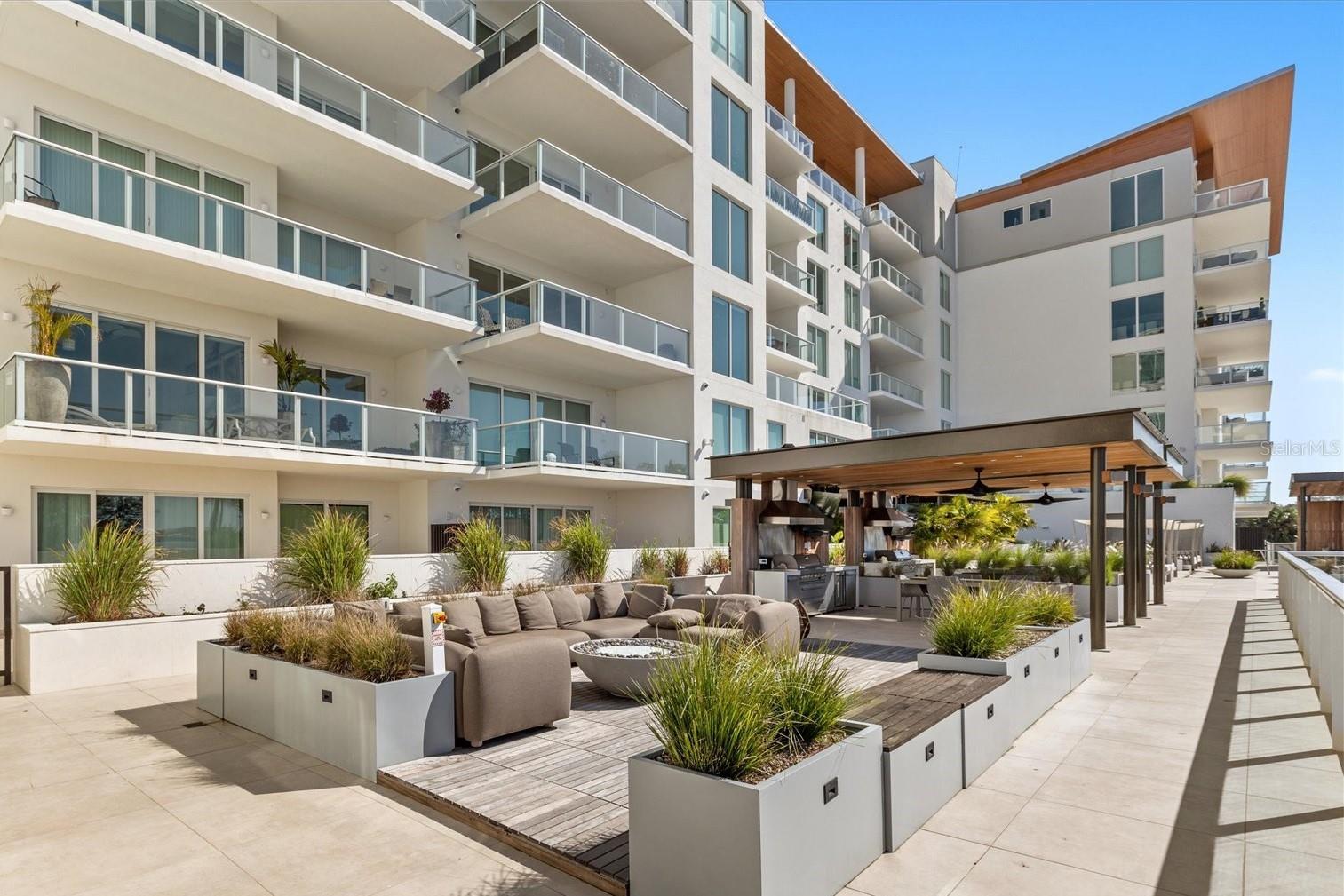 SERENA BY THE SEA CONDO - Residential