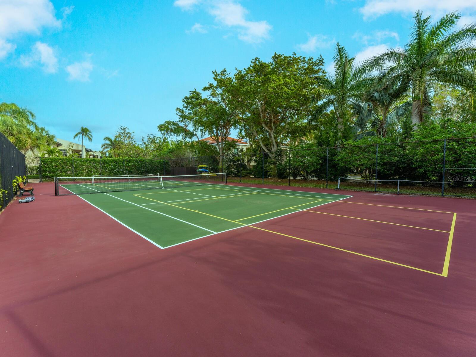 LONGBOAT KEY Y & T - Residential