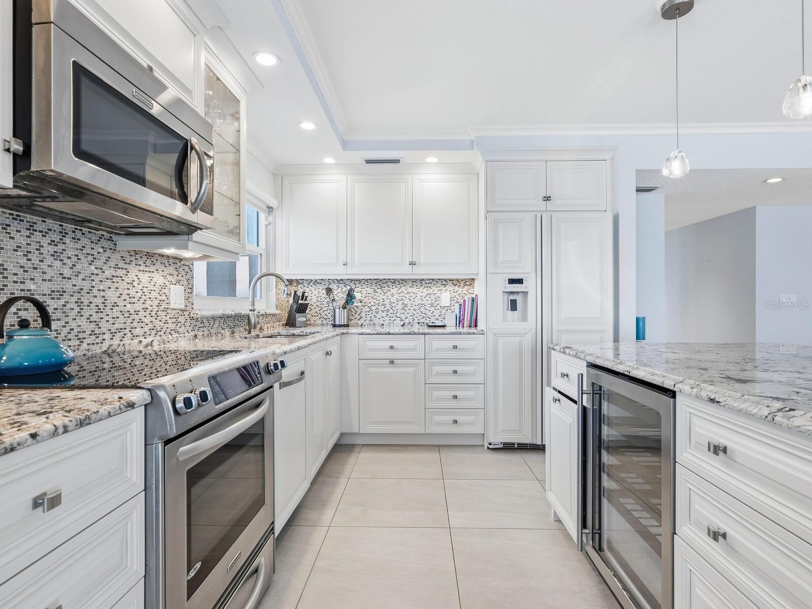 LONGBOAT KEY Y & T - Residential