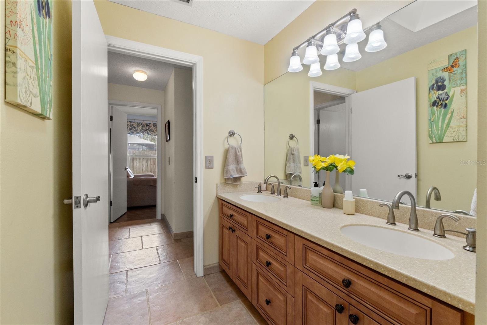 NORTH LAKES SEC F UNIT 3 - Residential