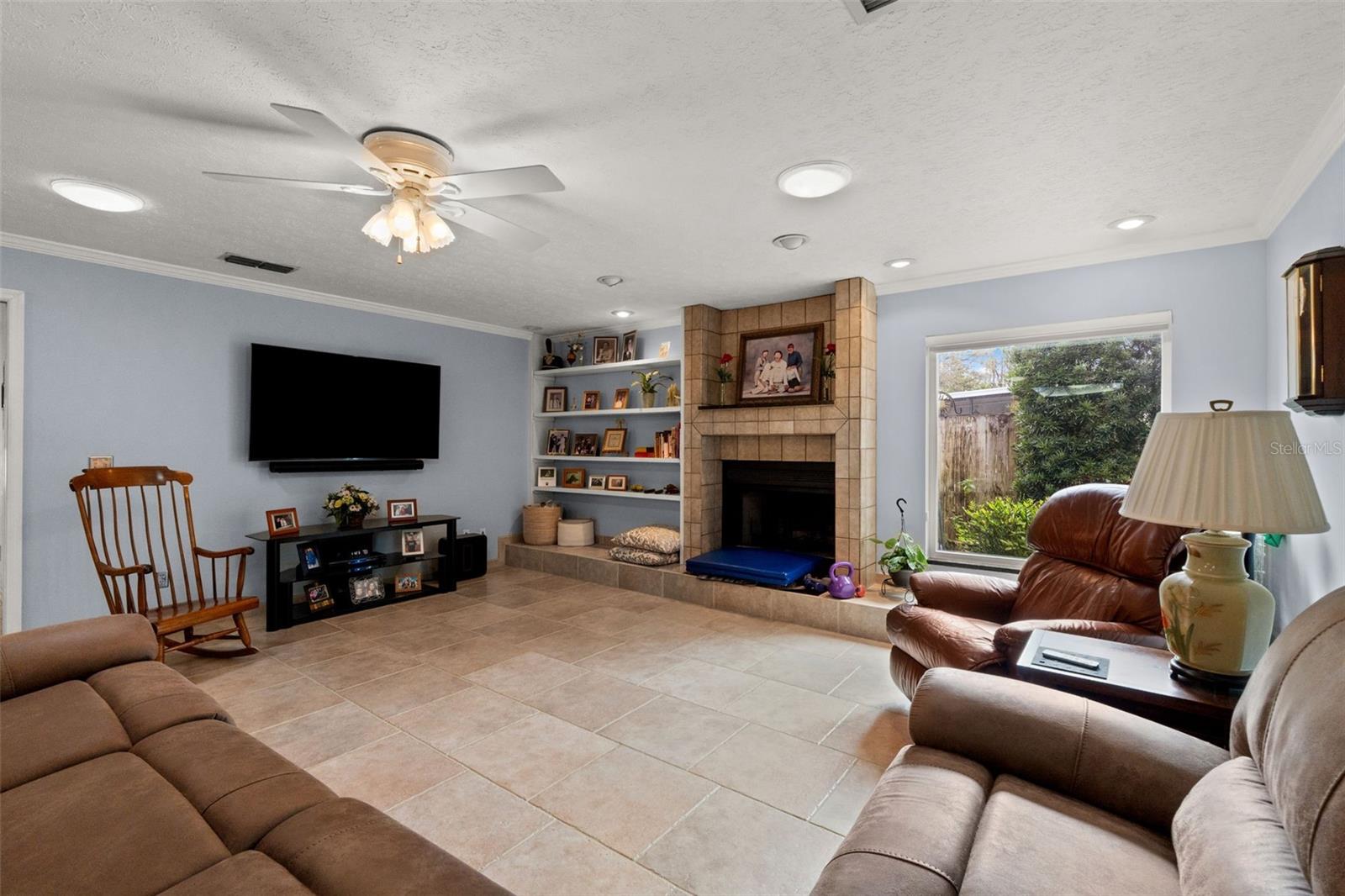 NORTH LAKES SEC F UNIT 3 - Residential