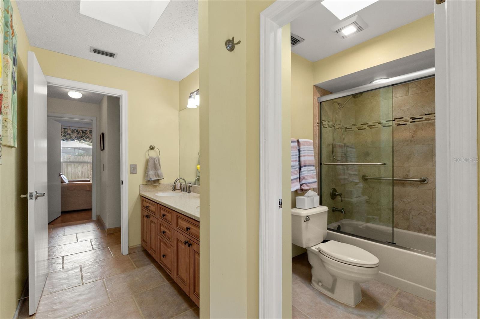 NORTH LAKES SEC F UNIT 3 - Residential