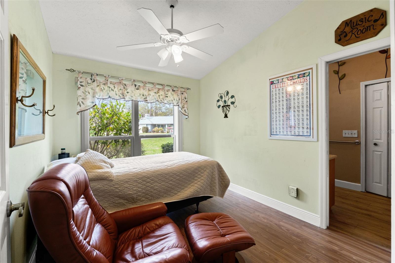 NORTH LAKES SEC F UNIT 3 - Residential