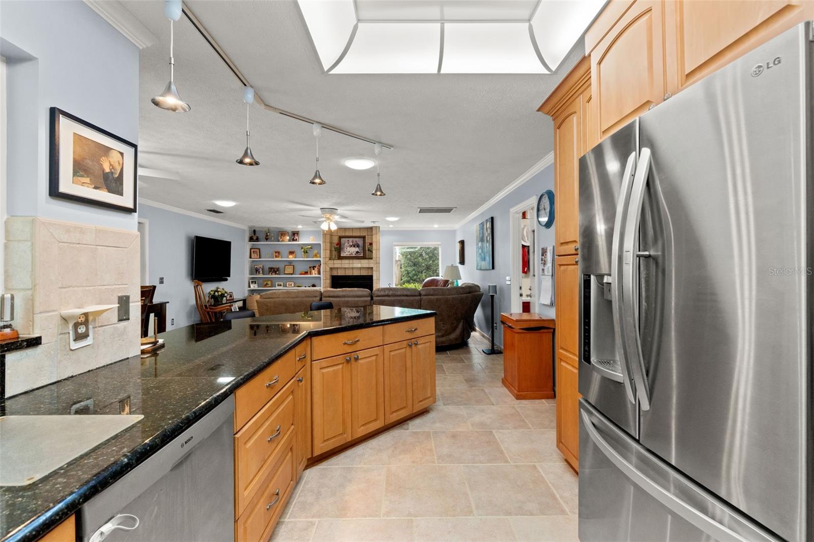 NORTH LAKES SEC F UNIT 3 - Residential