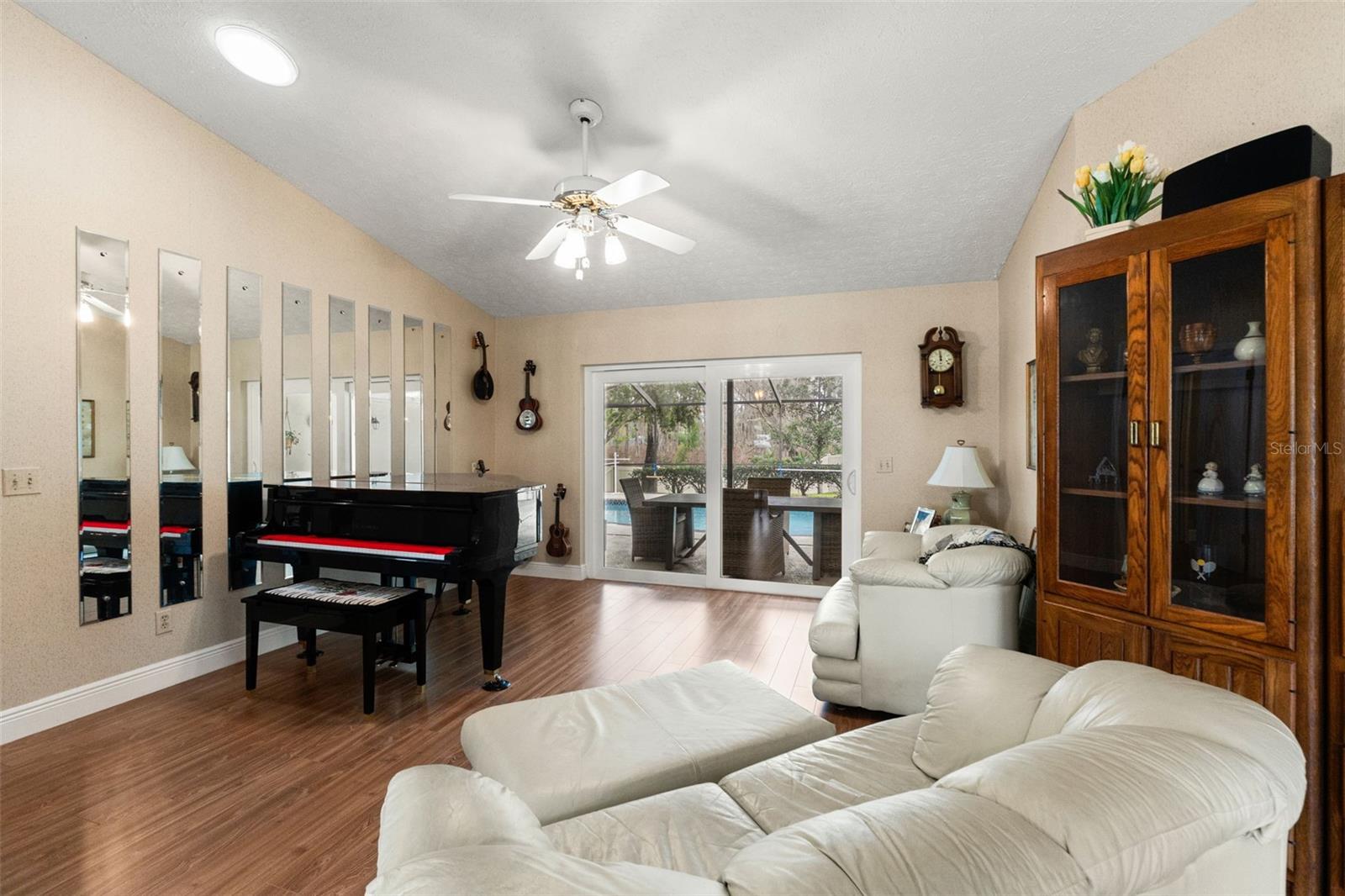 NORTH LAKES SEC F UNIT 3 - Residential