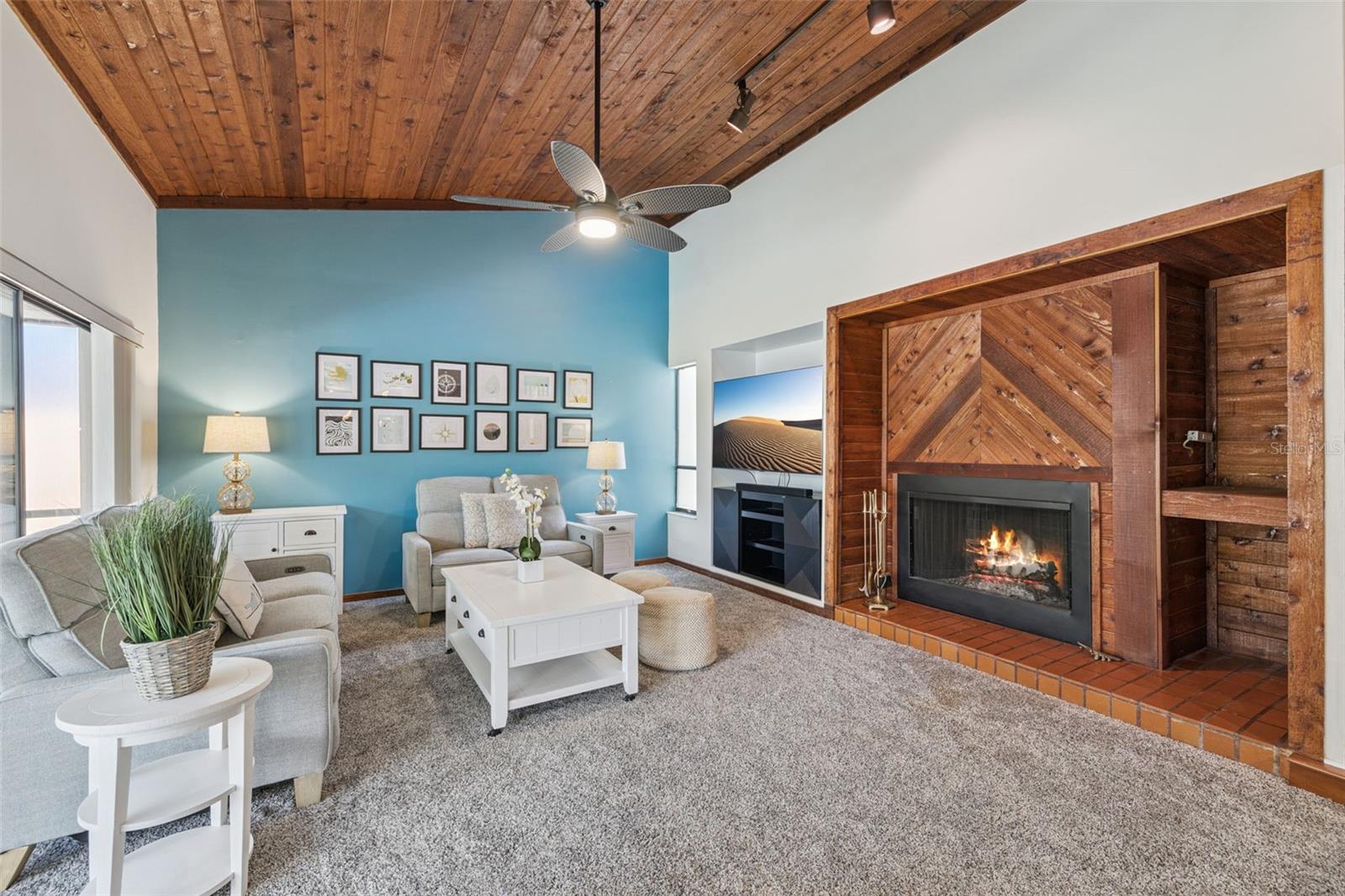 SWEETWATER OAKS SEC 17 - Residential