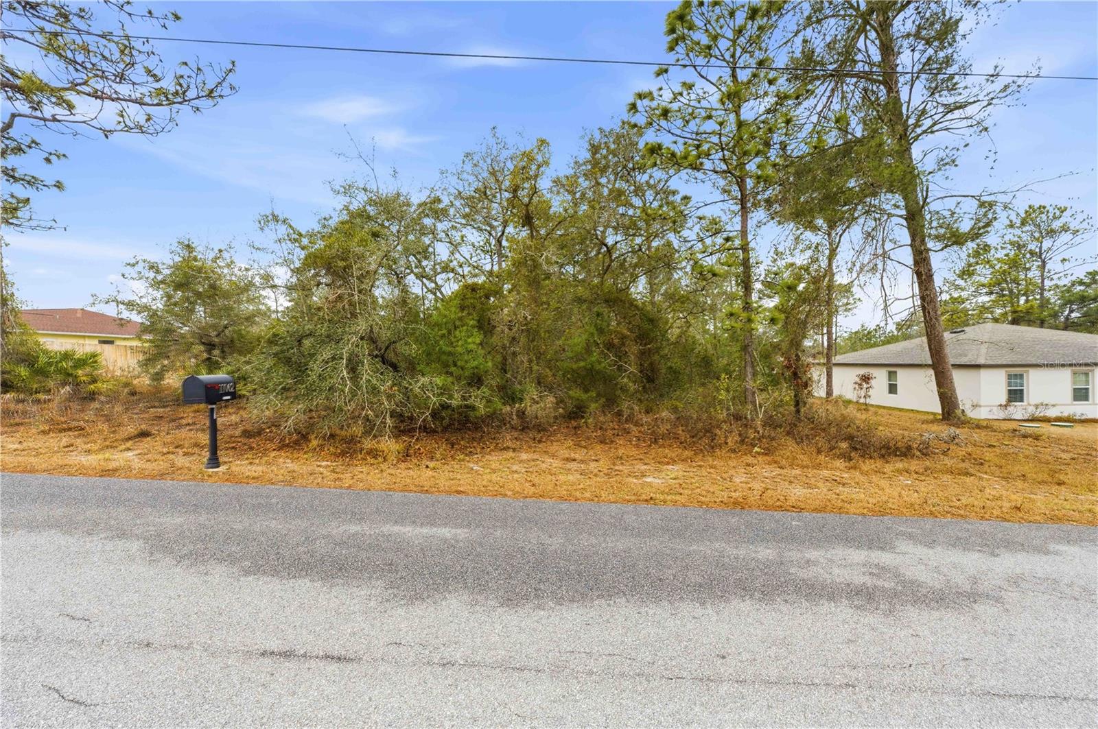 ROYAL HIGHLANDS - Land