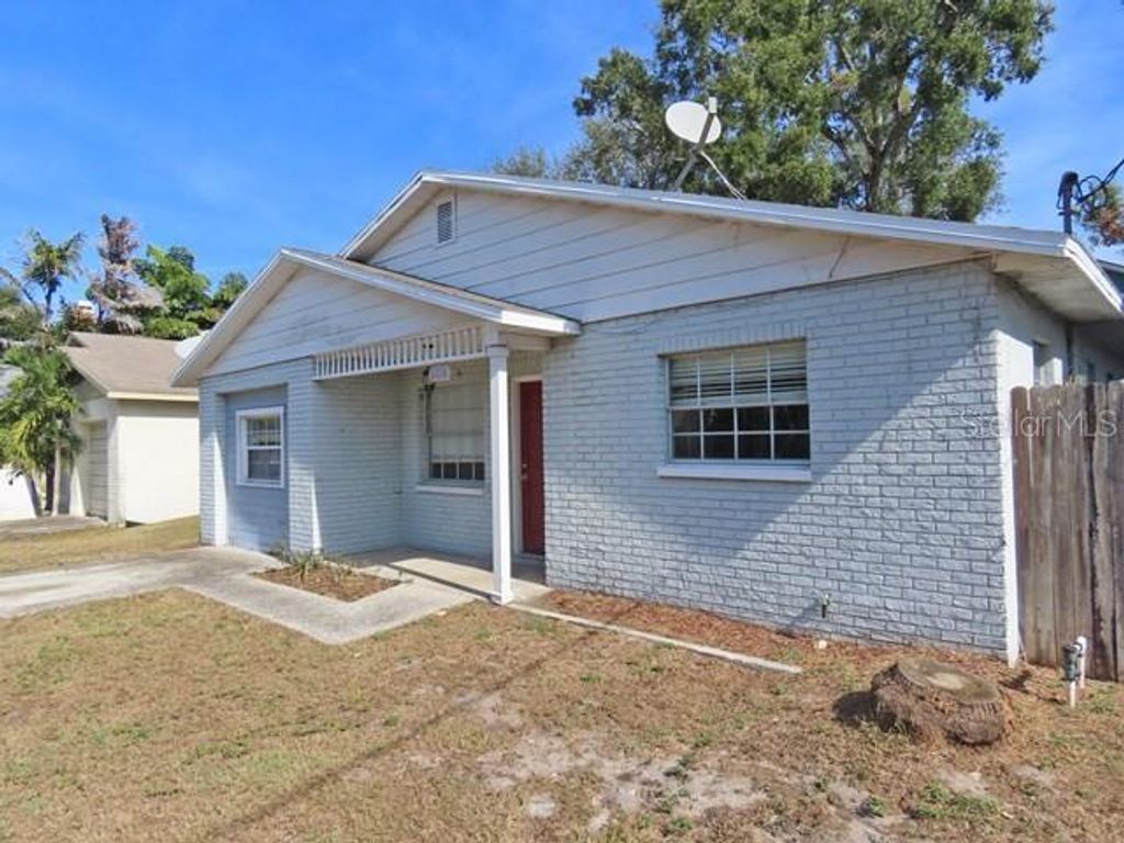 Photo of 6826 S Desoto Street, Tampa, FL 33616 (MLS # TB8458055)