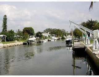 Aqualane Estates - Residential