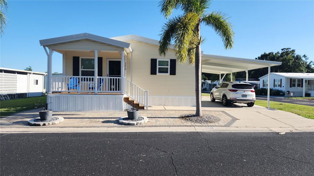 Photo of 3210 Ash Terrace, Sarasota, FL 34237 (MLS # A4669714)