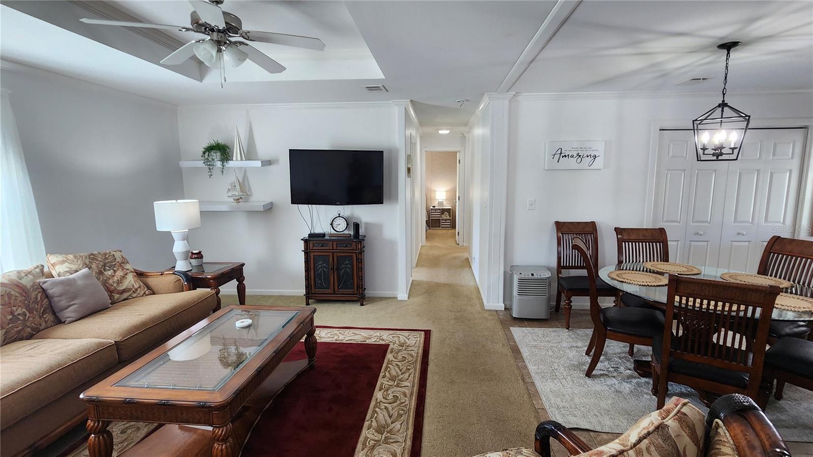 OAKWOOD MANOR - Residential