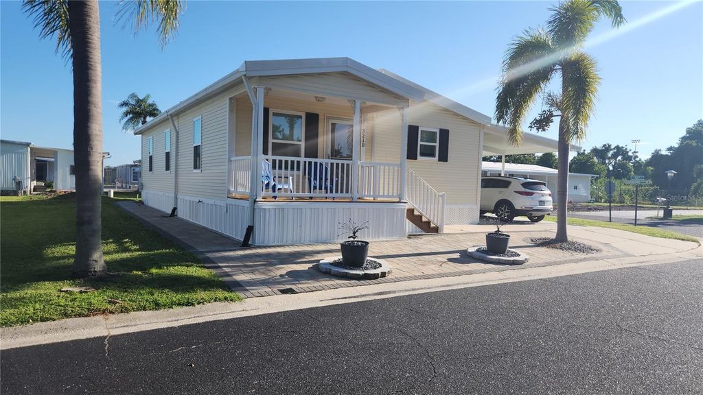 Photo of 3210 Ash Terrace, Sarasota, FL 34237 (MLS # A4669714)