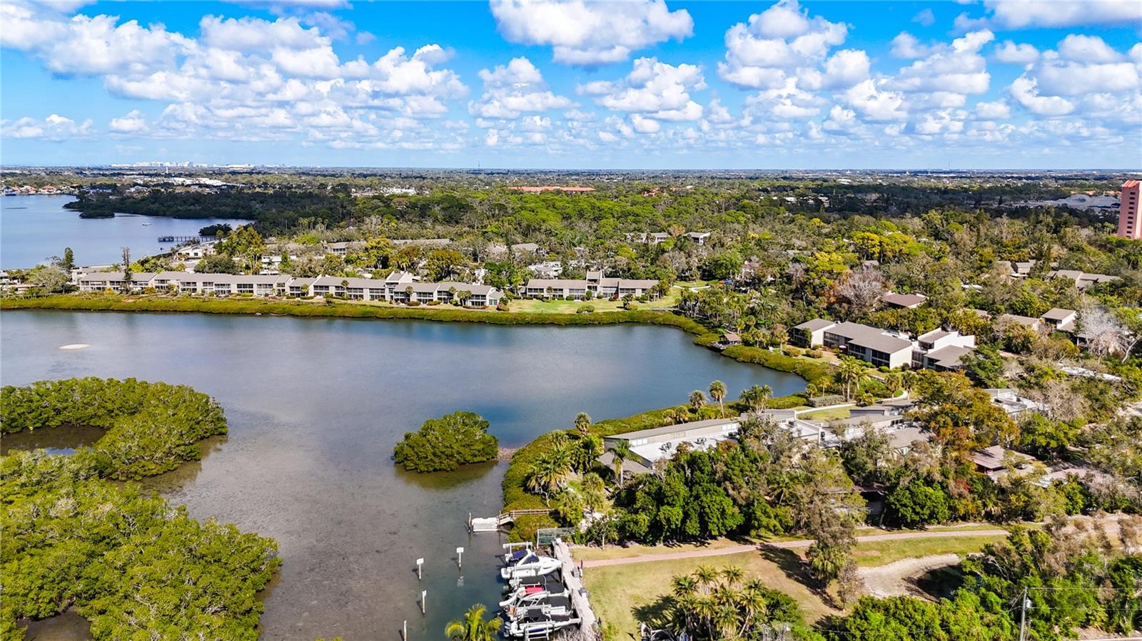 PELICAN COVE I - Residential