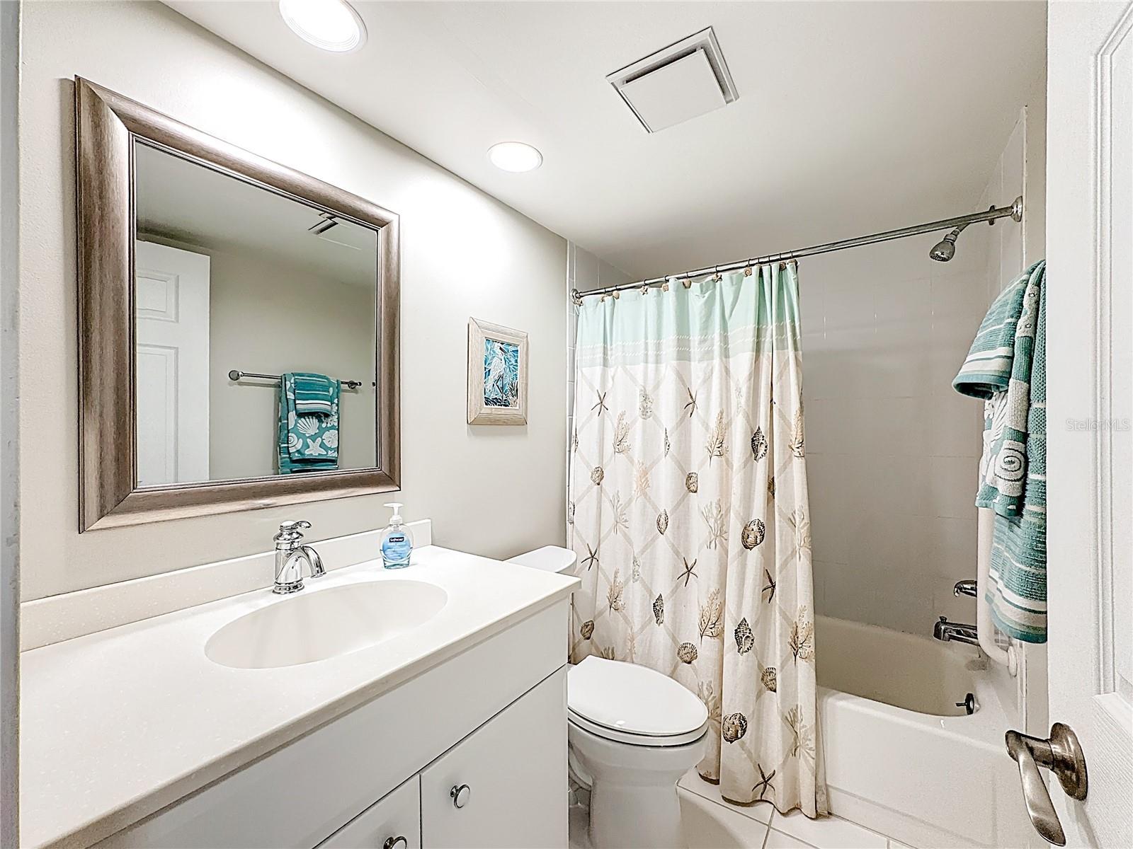 PELICAN COVE I - Residential