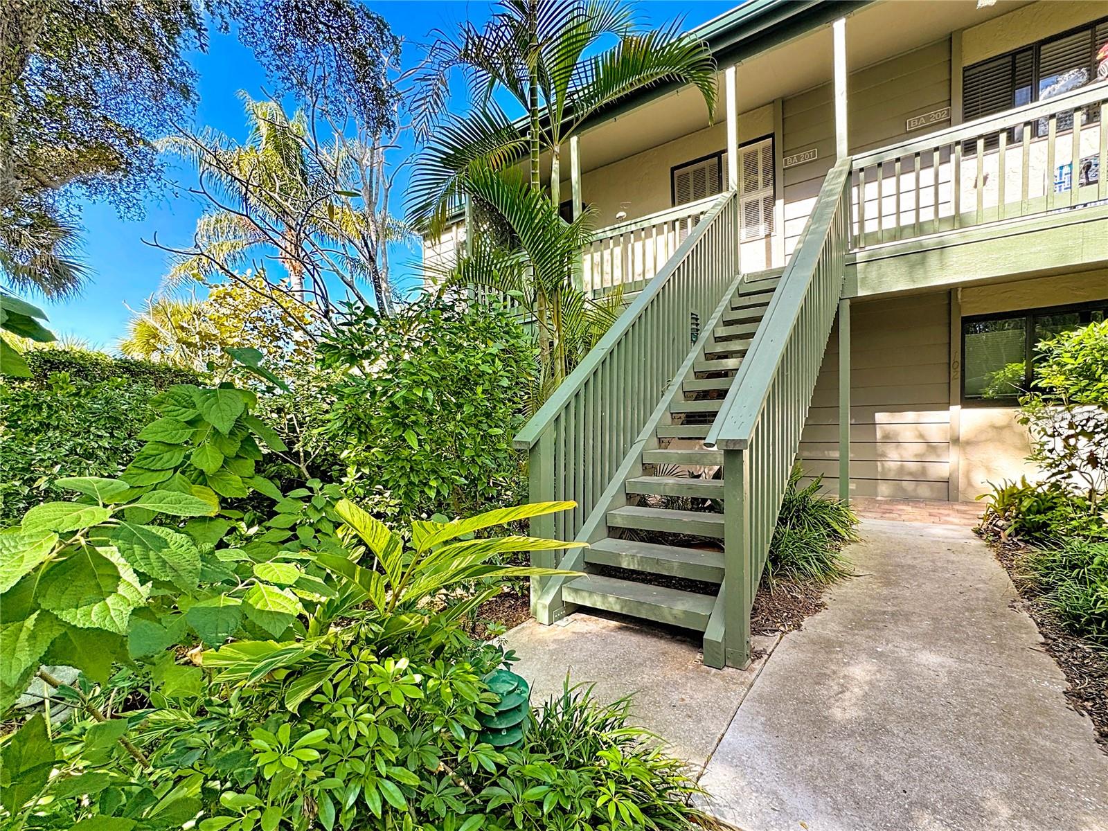 PELICAN COVE I - Residential