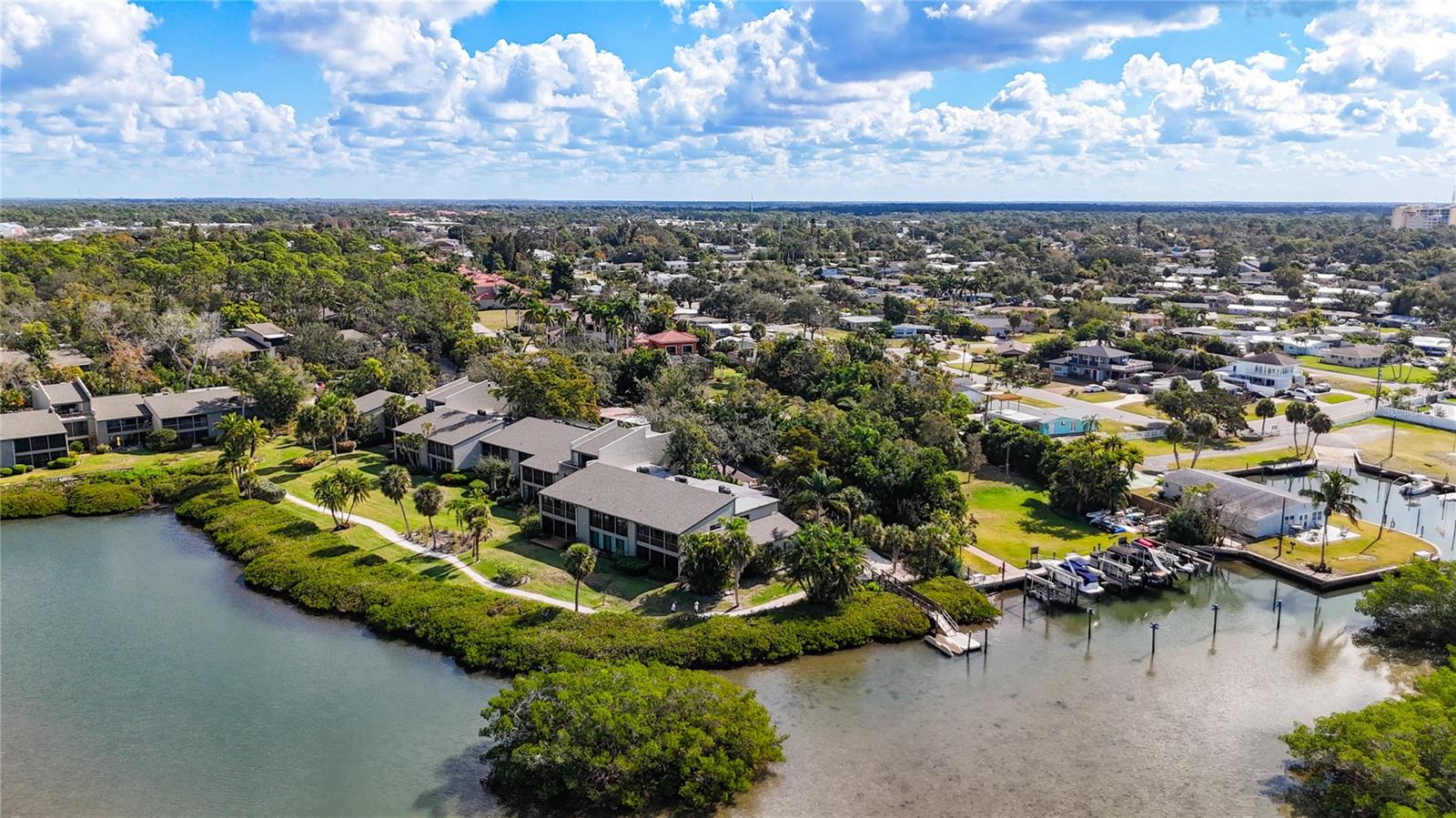 PELICAN COVE I - Residential