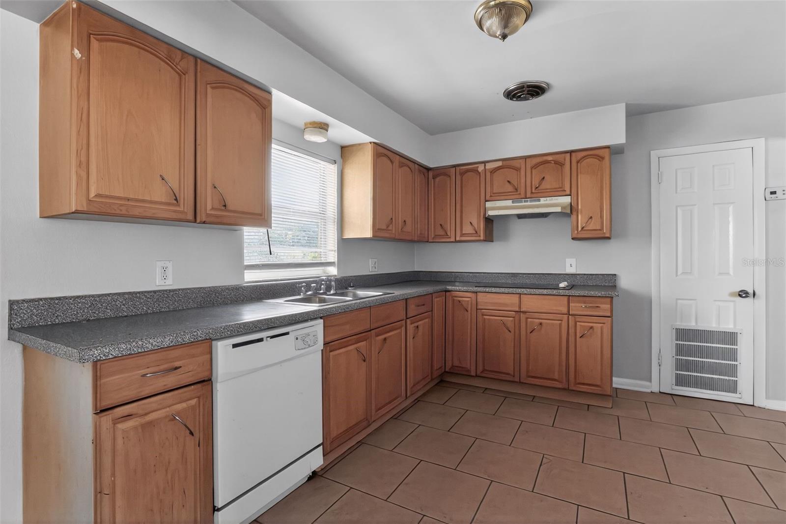 HIAWASSA HIGHLANDS - Residential