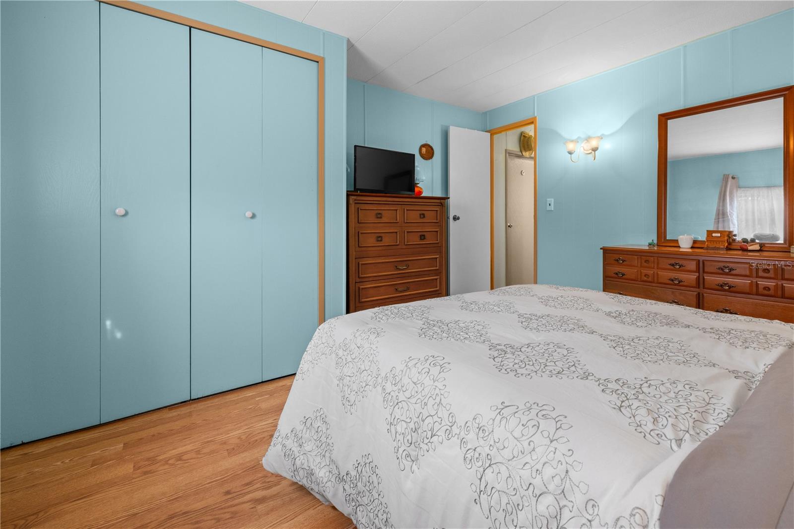 HOLIDAY PARK - Residential