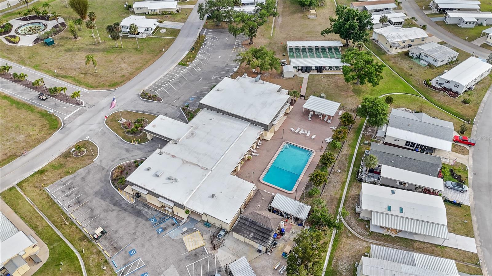 HOLIDAY PARK - Residential