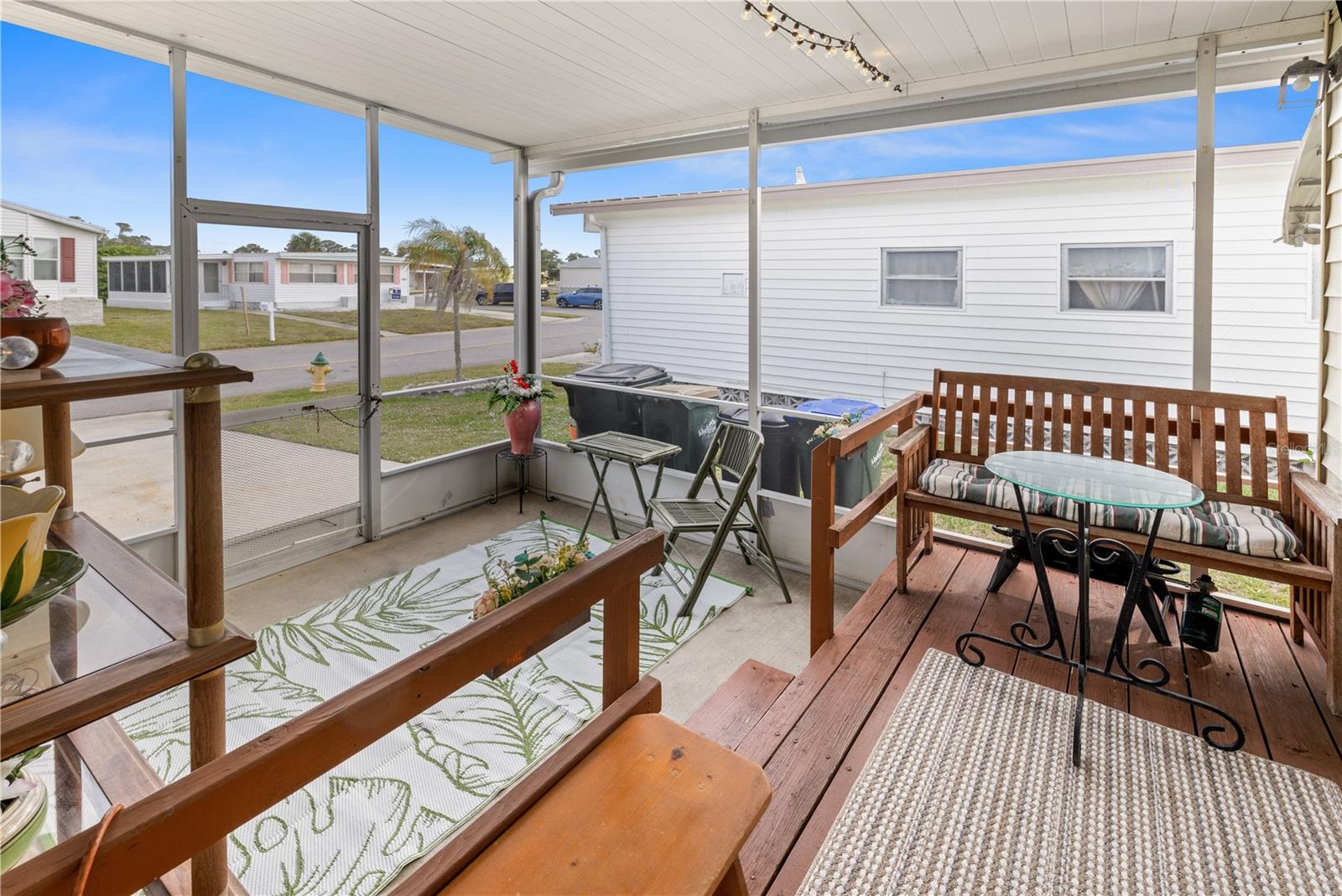 HOLIDAY PARK - Residential