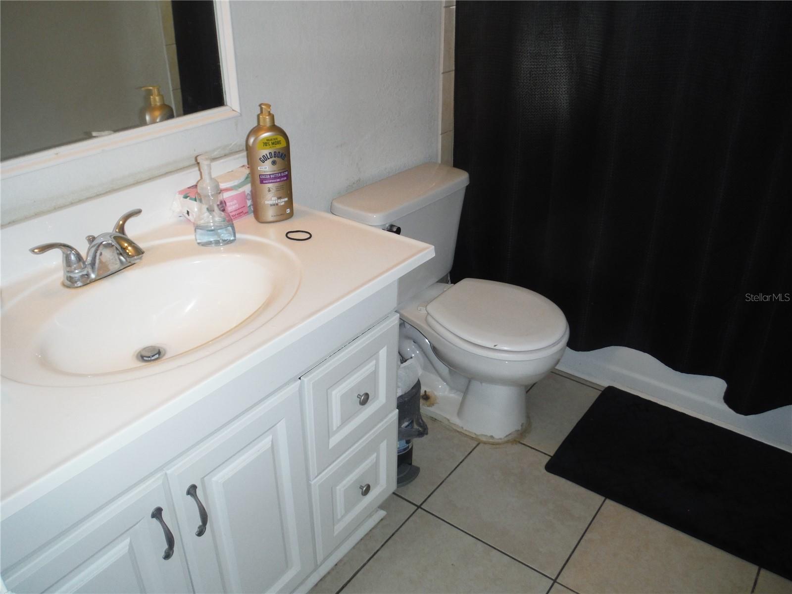 LAKE PALMS SEC 4 - Residential Income
