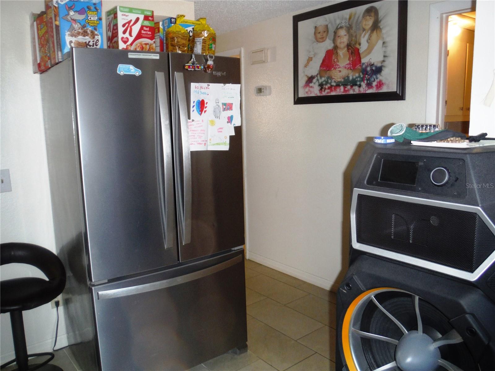 LAKE PALMS SEC 4 - Residential Income