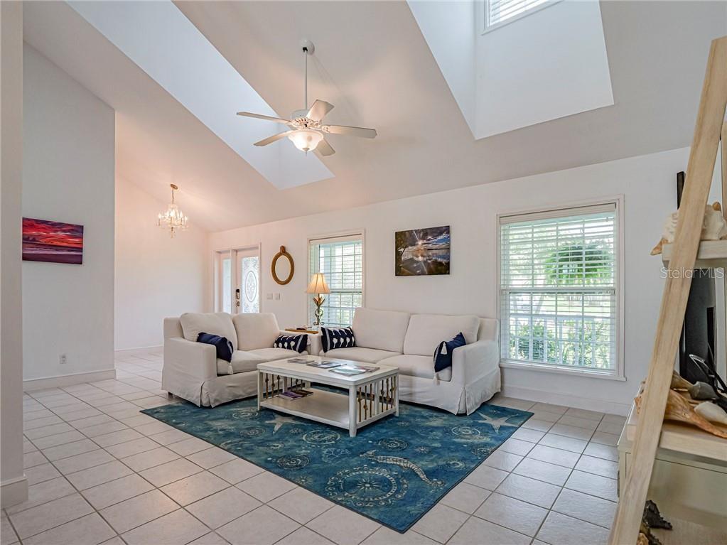 , VERO BEACH, FL, 32967/$625,000 3 4057085870