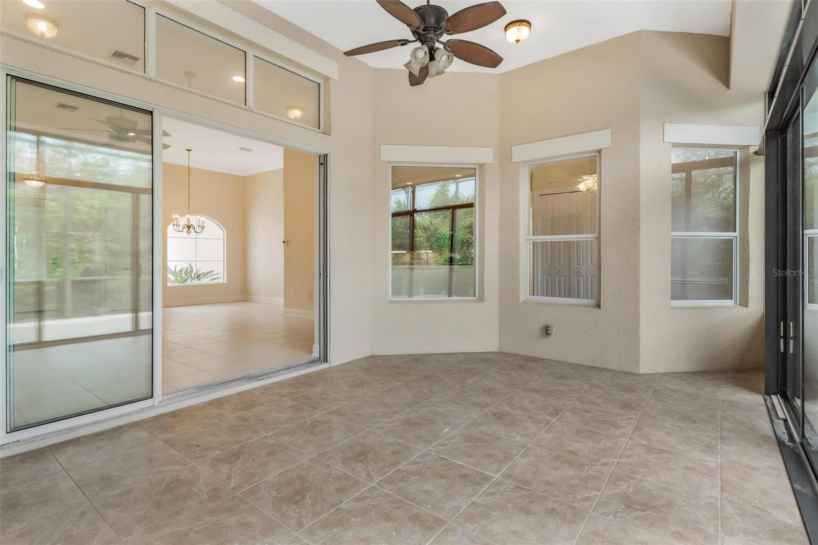 HARBOR HILLS GROVES - Residential