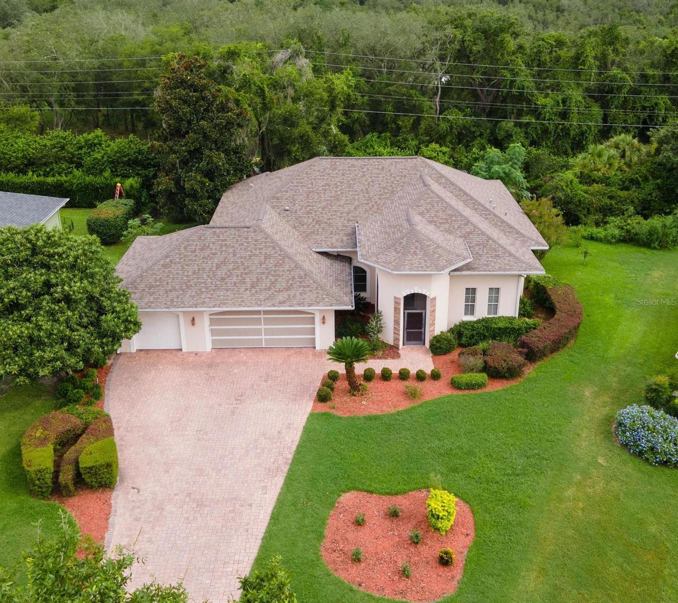 HARBOR HILLS GROVES - Residential
