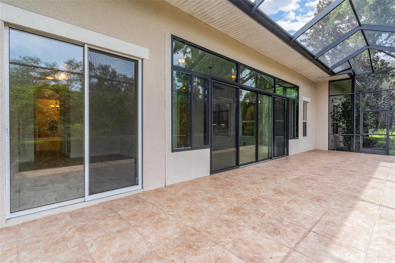 HARBOR HILLS GROVES - Residential