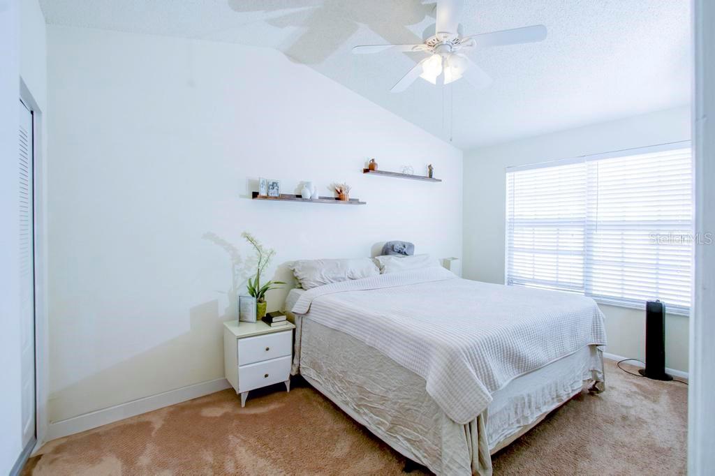THE TWNHMS AT KENSINGTON PH - Residential