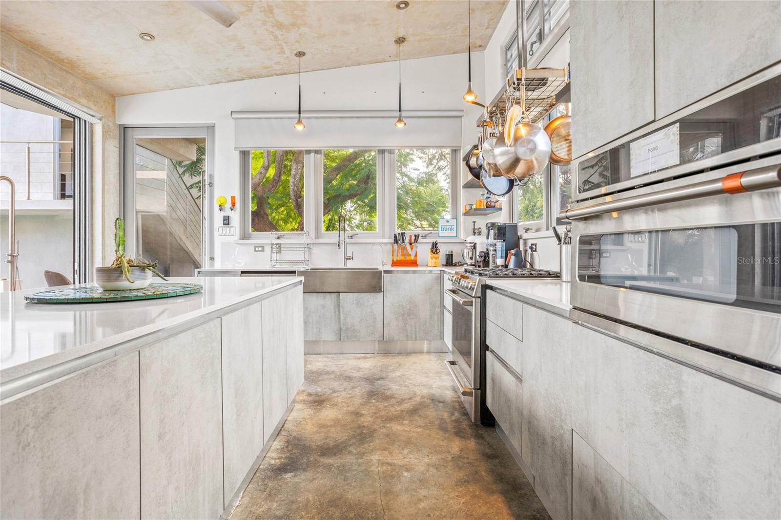 CARR. PR-413,SOLAR C BO. PUNTAS RINCON,PR - Residential