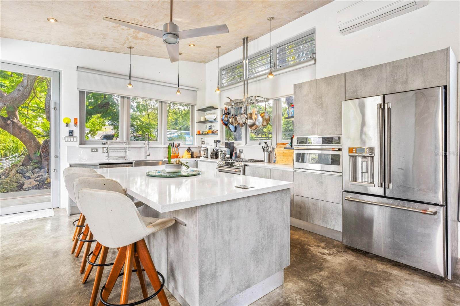 CARR. PR-413,SOLAR C BO. PUNTAS RINCON,PR - Residential