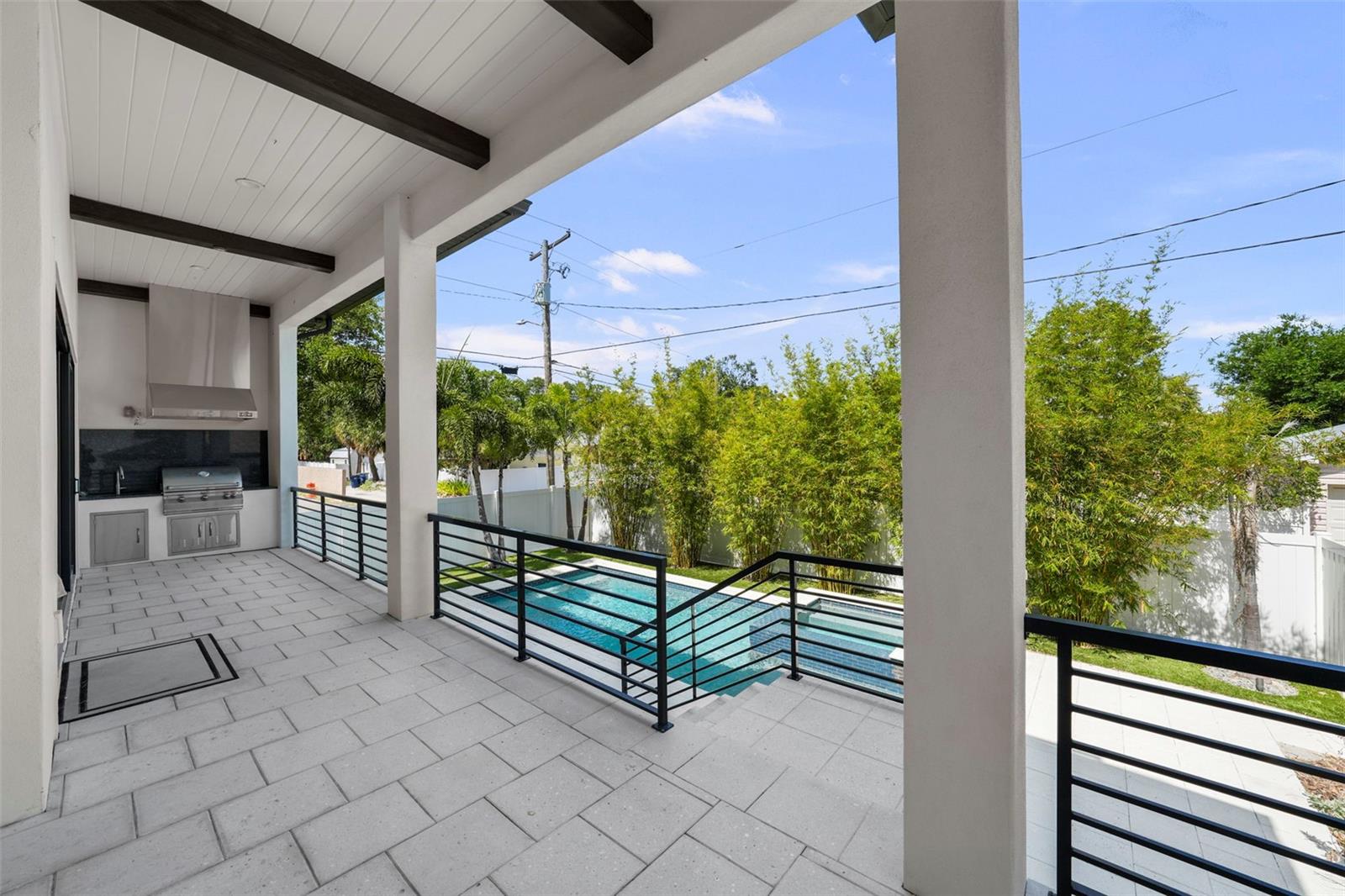 DAVIS ISLANDS PB10 PG52 TO 57 - Residential