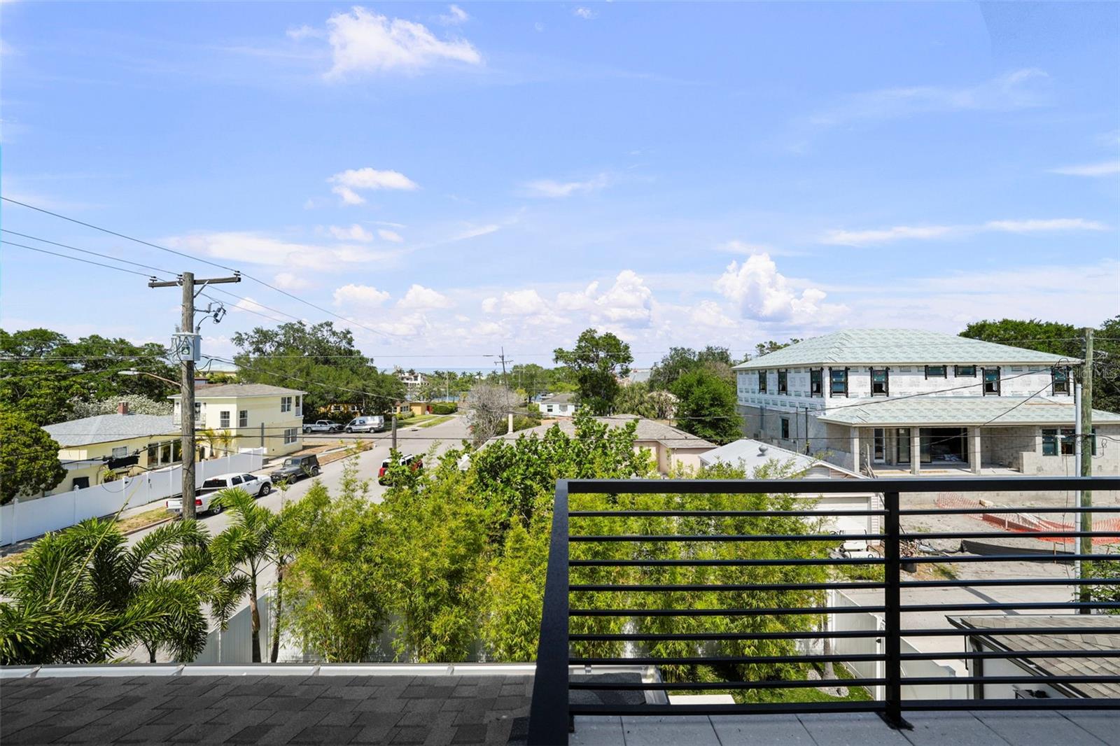 DAVIS ISLANDS PB10 PG52 TO 57 - Residential