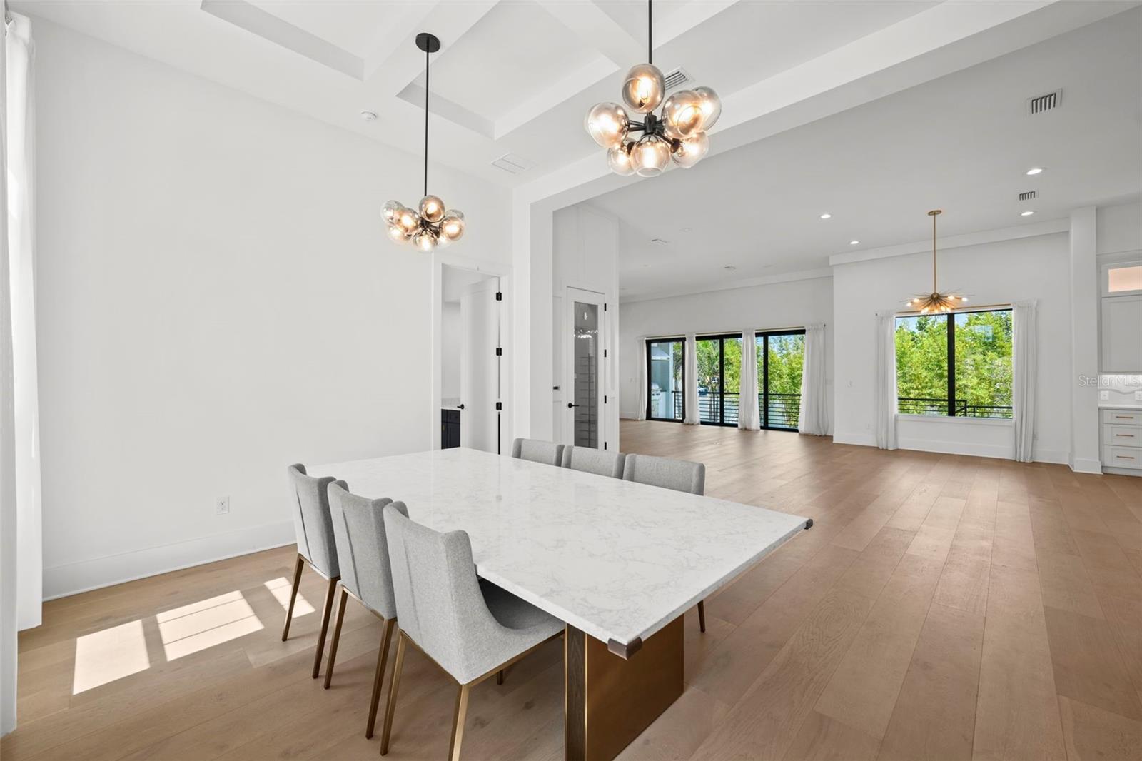 DAVIS ISLANDS PB10 PG52 TO 57 - Residential