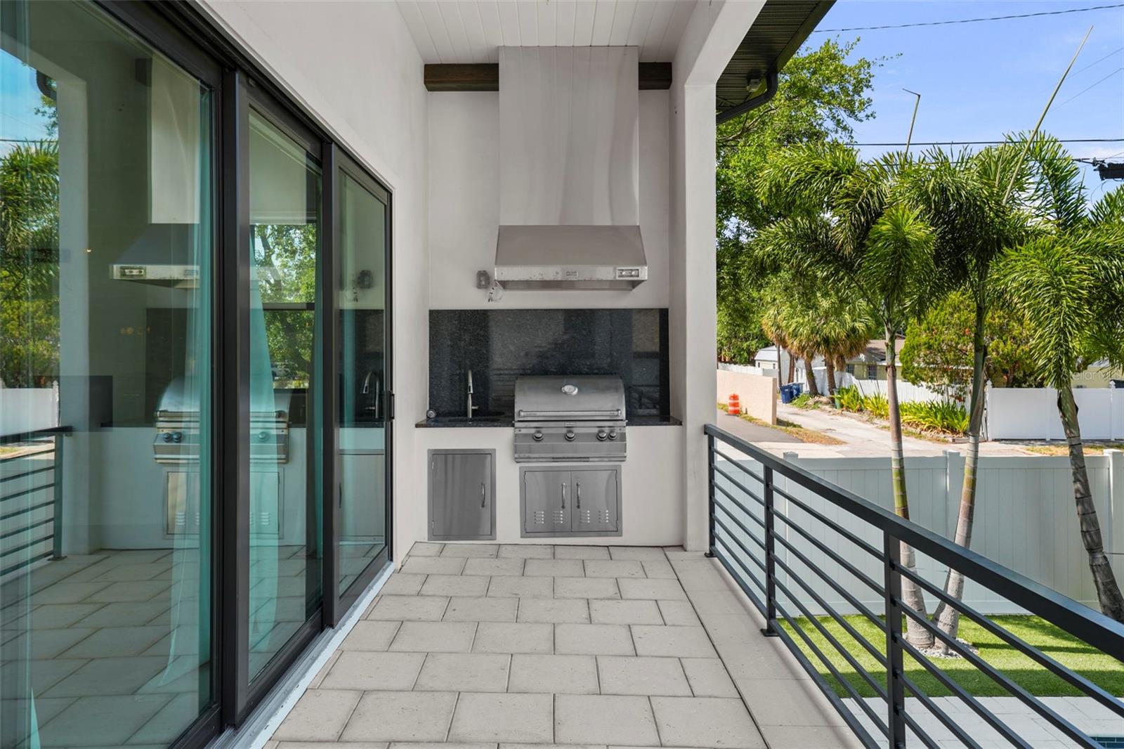 DAVIS ISLANDS PB10 PG52 TO 57 - Residential