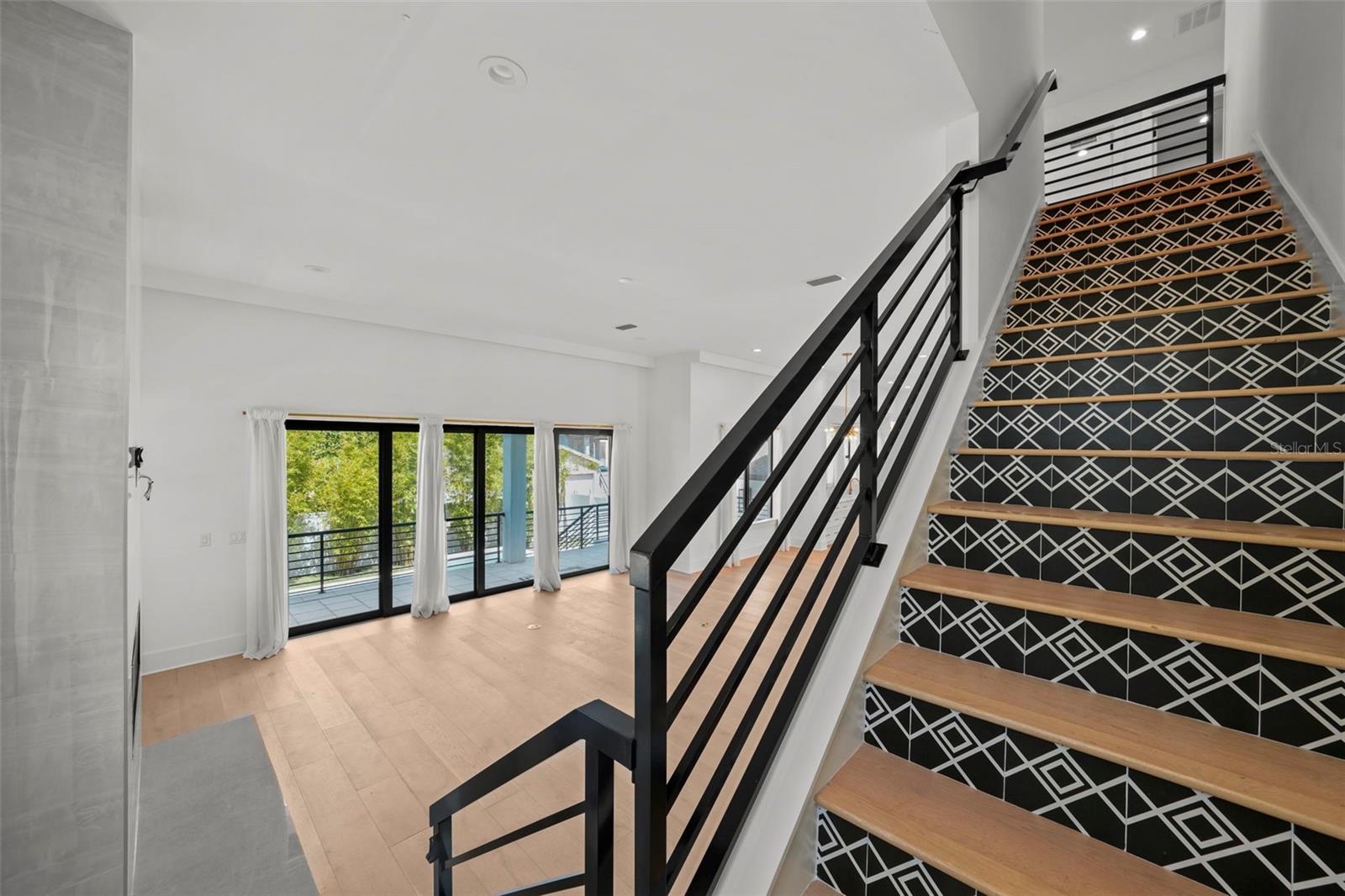 DAVIS ISLANDS PB10 PG52 TO 57 - Residential