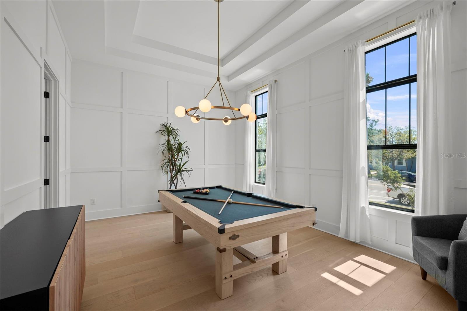 DAVIS ISLANDS PB10 PG52 TO 57 - Residential