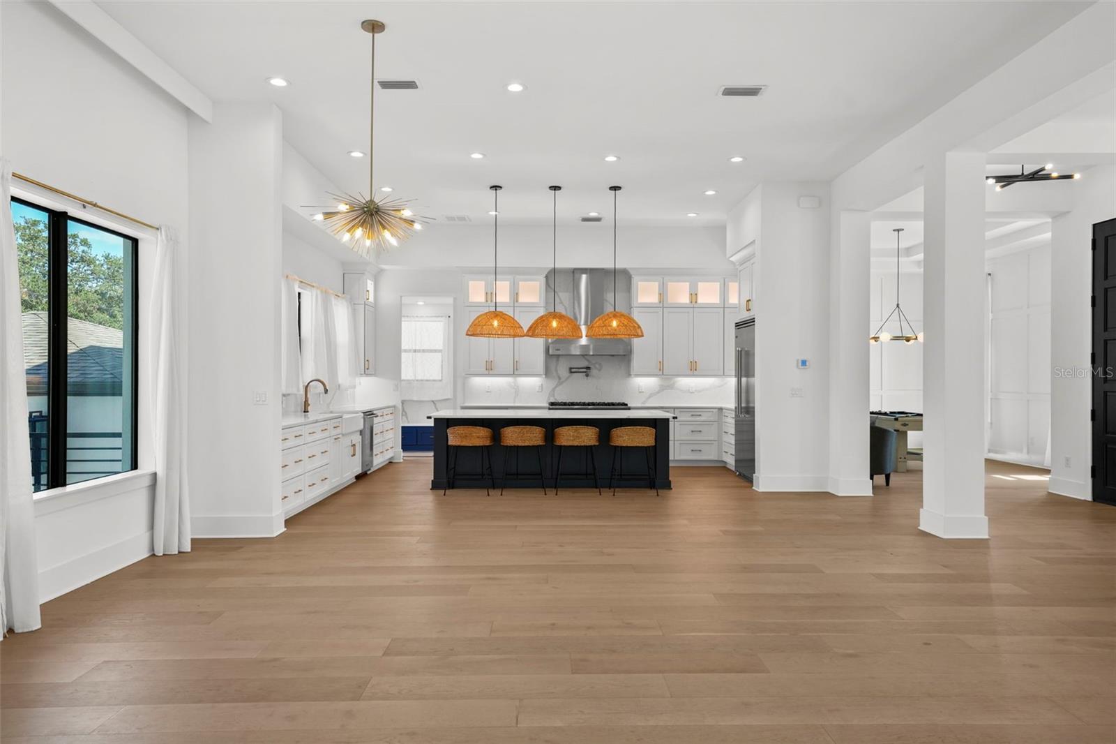 DAVIS ISLANDS PB10 PG52 TO 57 - Residential