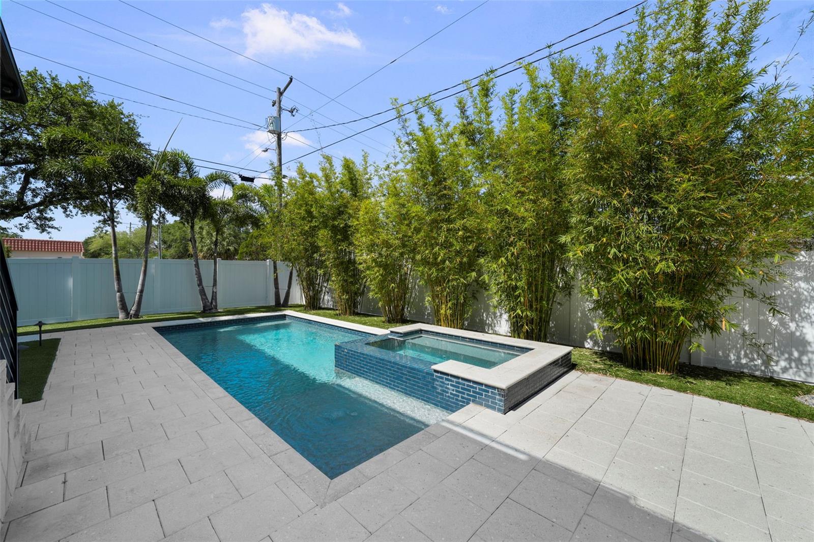 DAVIS ISLANDS PB10 PG52 TO 57 - Residential