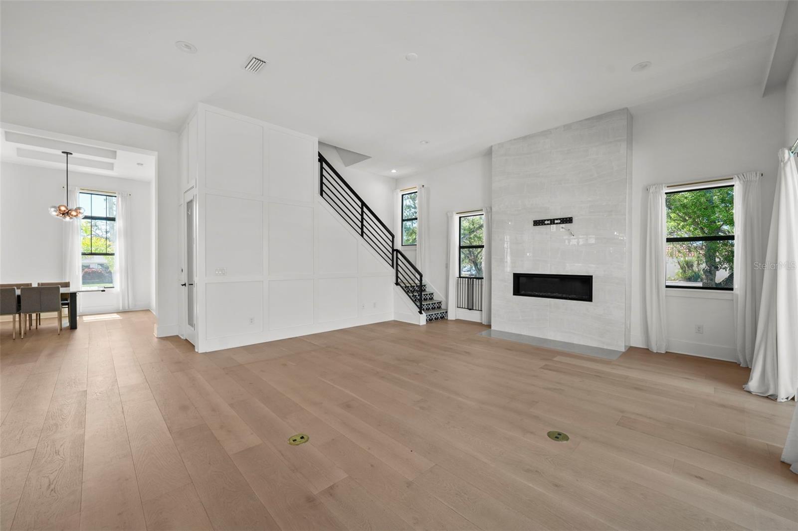 DAVIS ISLANDS PB10 PG52 TO 57 - Residential